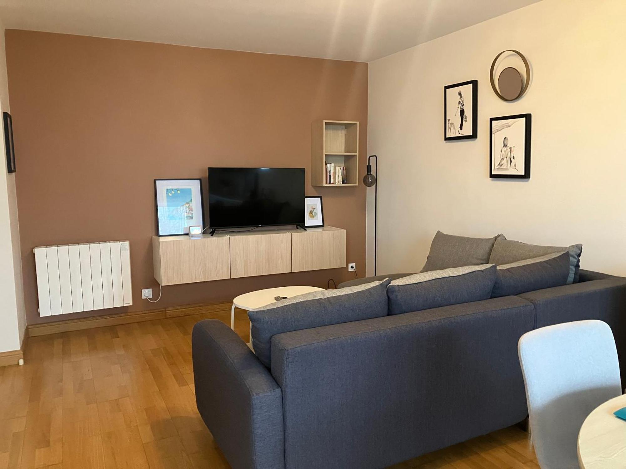 Appartement Avec Parking & Linge Inclus & Local Velos Blois Exteriör bild