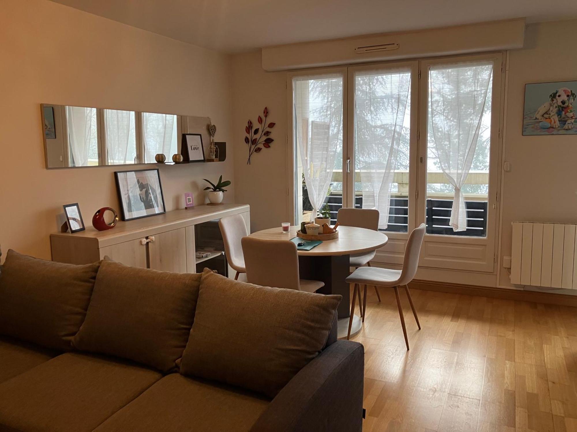 Appartement Avec Parking & Linge Inclus & Local Velos Blois Exteriör bild